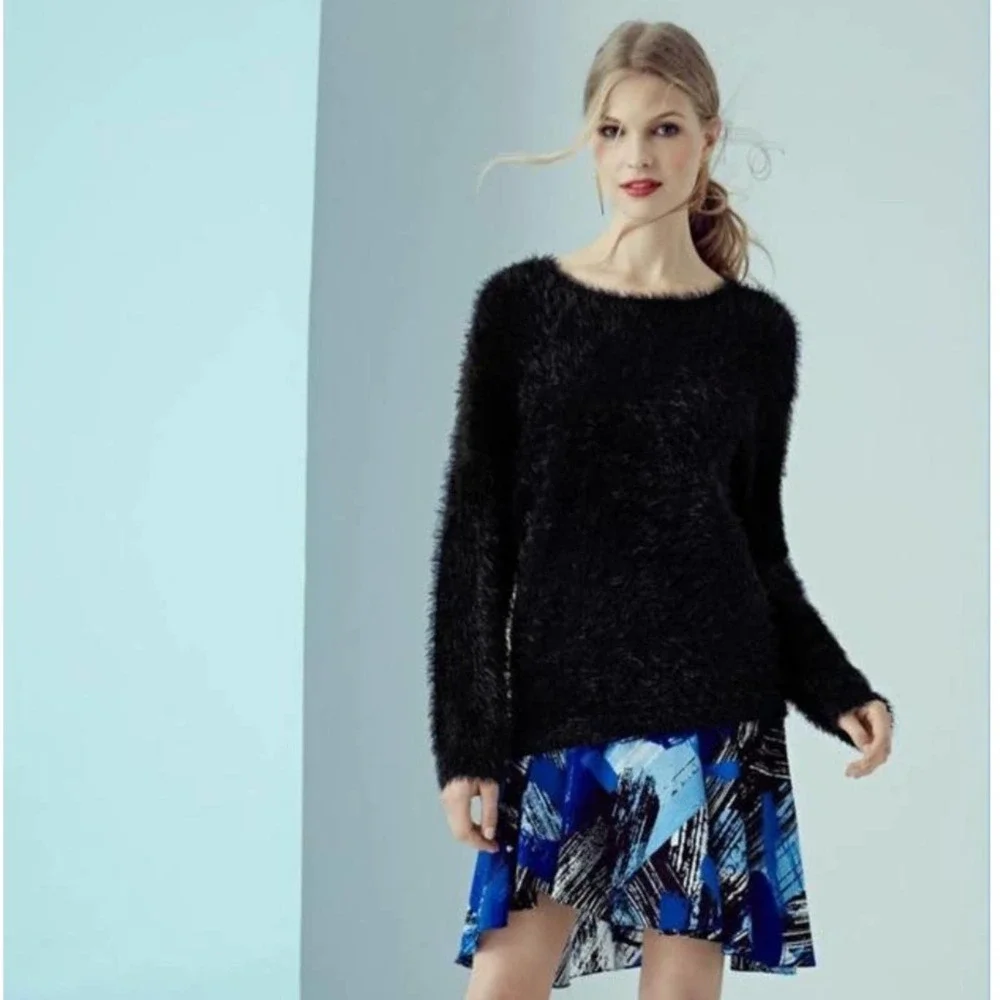 Vince Camuto Skirt - Picture 4 of 12